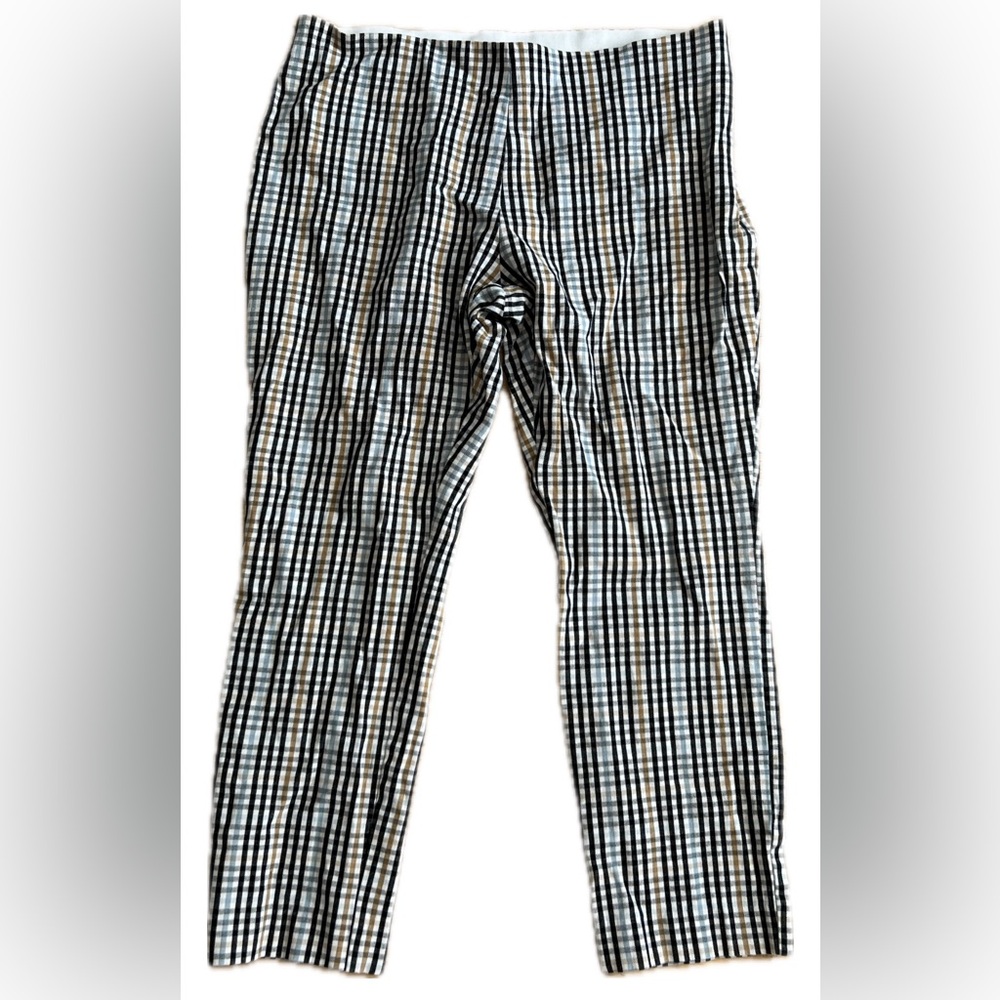 A New Day Plaid Cropped Pants Elastic Waist and Side Zip/Hook Close - Women’s 16
